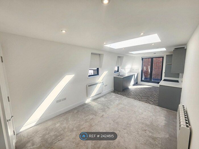 2 Bedroom Maisonette To Rent In The Chine, Dorking, RH4