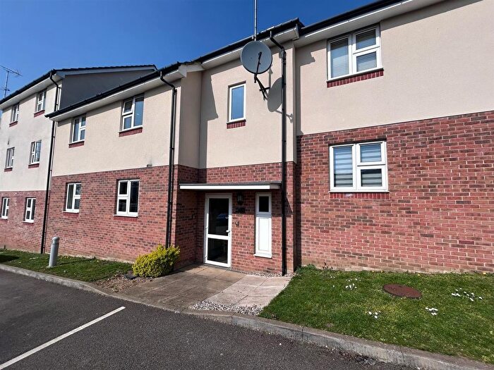 1 Bedroom Flat To Rent In Gray Court, Stevenage, SG1