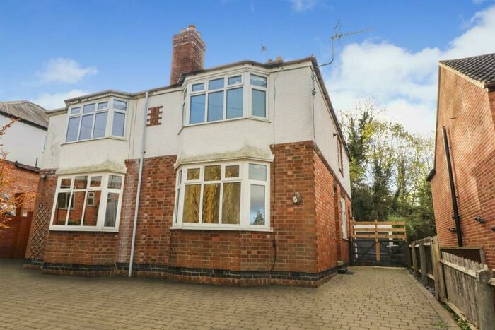 3 Bedroom Semi-Detached House To Rent In Lower Street, Rugby, CV21