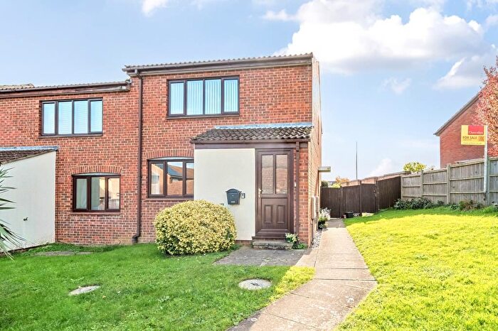 1 Bedroom Maisonette For Sale In Pelham Road, Thame, Oxfordshire, OX9