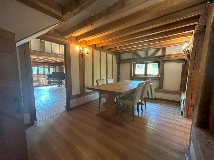 3 Bedroom Property To Rent In Hever Lane, Hever, Edenbridge, TN8