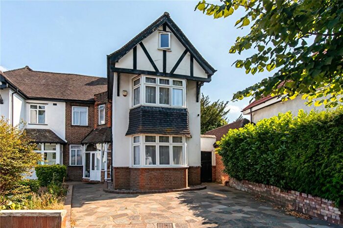 5 Bedroom Semi-Detached House For Sale In Evelyn Grove, London, Uk, W5