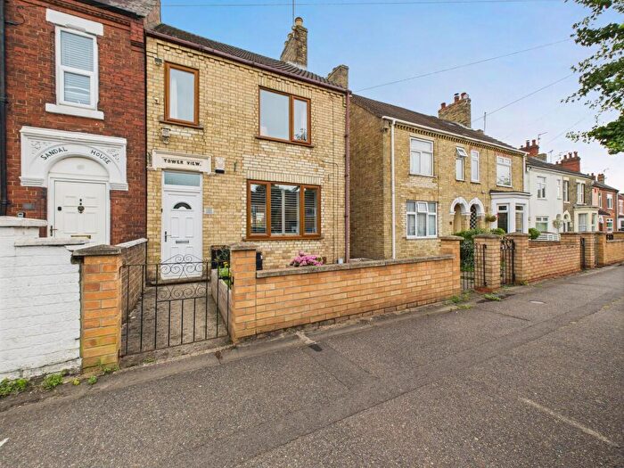 4 Bedroom Link Detached House For Sale In London Road, Peterborough, PE2