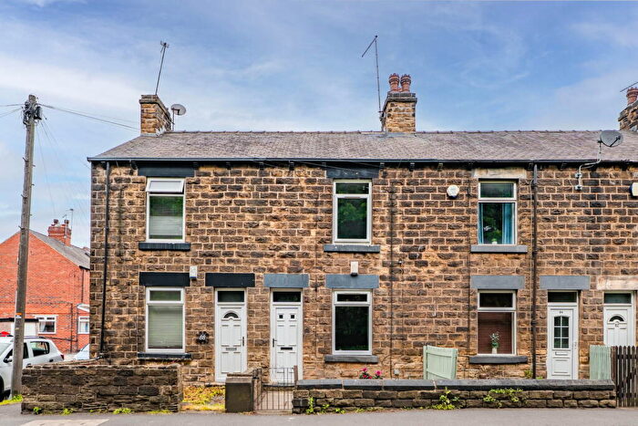 2 Bedroom Terraced House For Sale In West Street, Worsbrough, Barnsley, S70