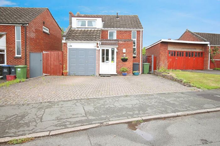 3 Bedroom Detached House For Sale In Cherry Lane, Hampton Magna, Warwick, Warwickshire, CV35