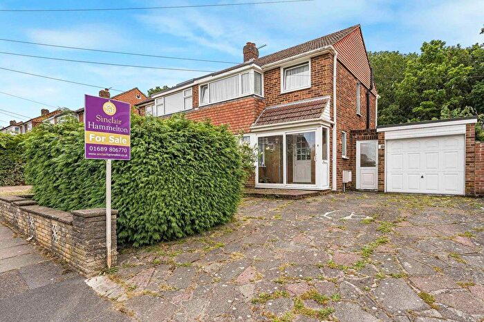3 Bedroom Property For Sale In Hollingworth Road, Petts Wood, Orpington, BR5