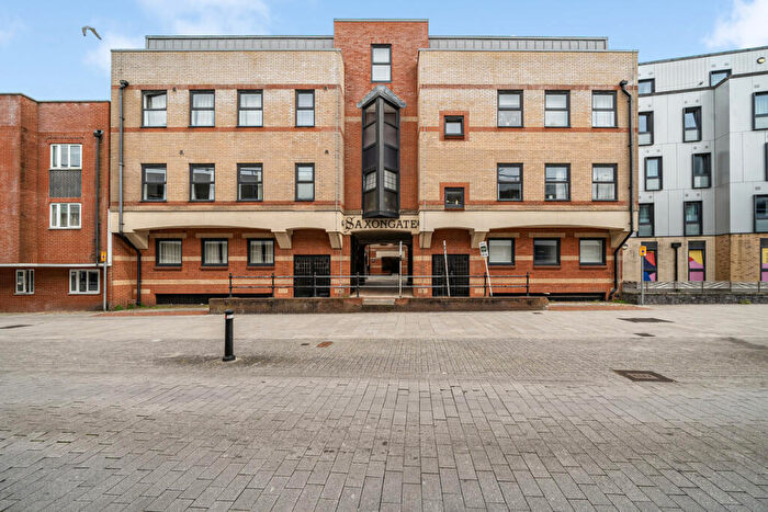 1 Bedroom Flat For Sale In Back Of The Walls, Southampton, SO14