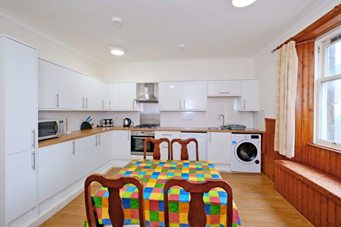 3 Bedroom Flat To Rent In Belmont Street, Aberdeen, AB10