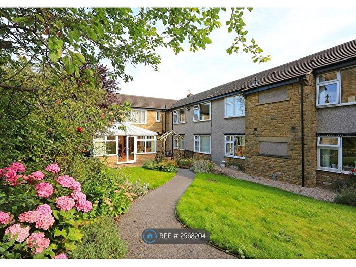 Studio To Rent In St. Stephen Street, Burnley, BB11