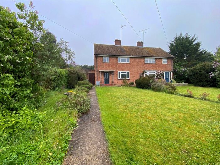 3 Bedroom Semi-Detached House To Rent In Leabridge Corner, East Hyde, Luton, LU2