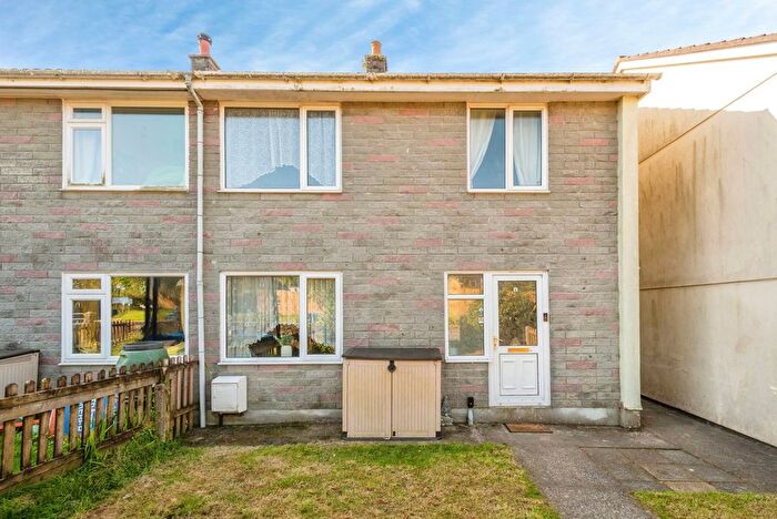 3 Bedroom Semi Detached House For Sale In Twelvewoods Close, Dobwalls, Liskeard, Cornwall, PL14