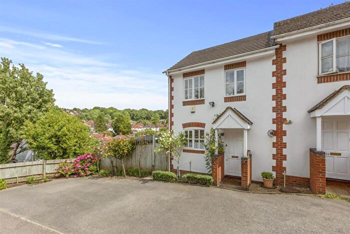 2 Bedroom Semi Detached House For Sale In Totteridge Road, High Wycombe, HP13