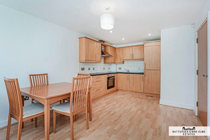 1 Bedroom Flat For Sale In Ferndale Road, London, SW9