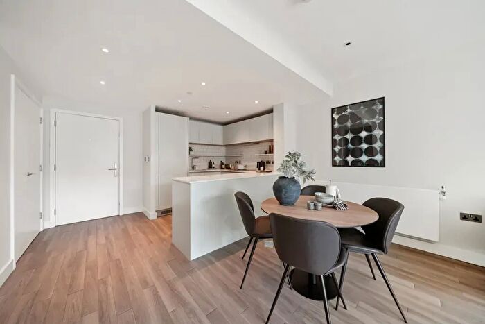 2 Bedroom Flat To Rent In Alameda, Olympic Way, Wembley, HA9