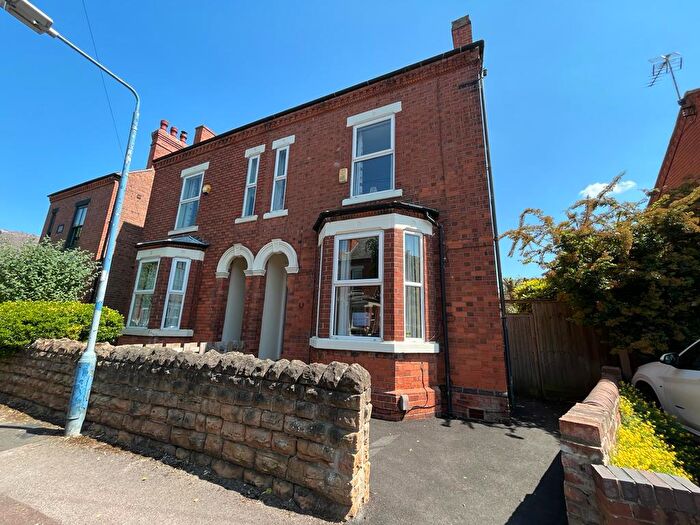 4 Bedroom House To Rent In Trevelyan Road, West Bridgford, NG2