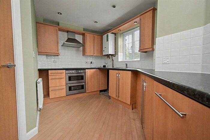 2 Bedroom Flat To Rent In Whiteley, Fareham, PO15