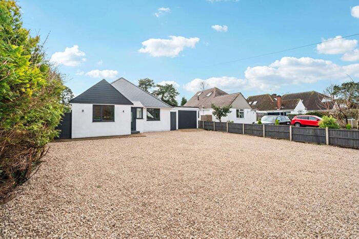 3 Bedroom Bungalow For Sale In Eastwood Avenue, Ferndown, BH22