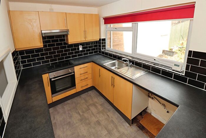 3 Bedroom Terraced House For Sale In Hazelbury Drive, Bristol, BS30