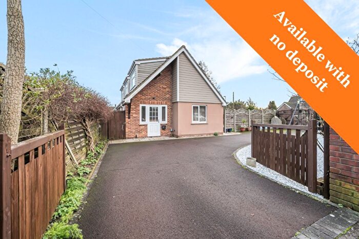 4 Bedroom Detached House To Rent In Hunts Pond Road Silver Sub, Park Gate, Southampton, SO31