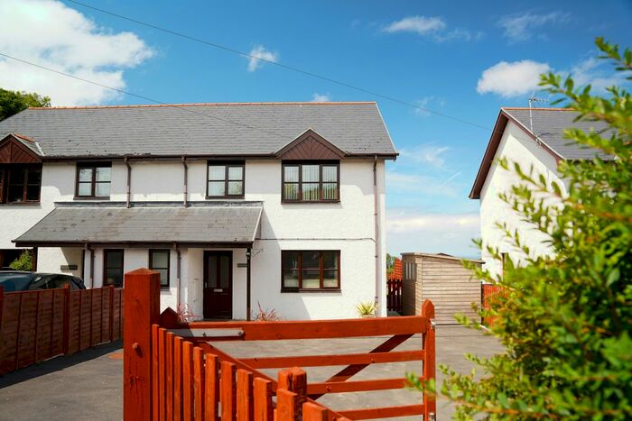 3 Bedroom Semi-Detached House For Sale In Gweld Y Mor, Nebo, Llanon, Ceredigion, SY23