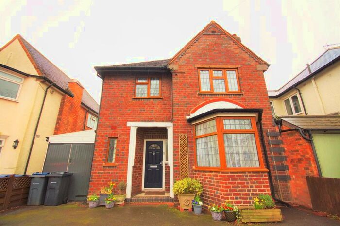 3 Bedroom Detached House To Rent In Barn Lane, Moseley, Birmingham, B13
