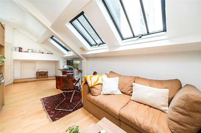 1 Bedroom Flat For Sale In Bow Road, Bow, London, E3