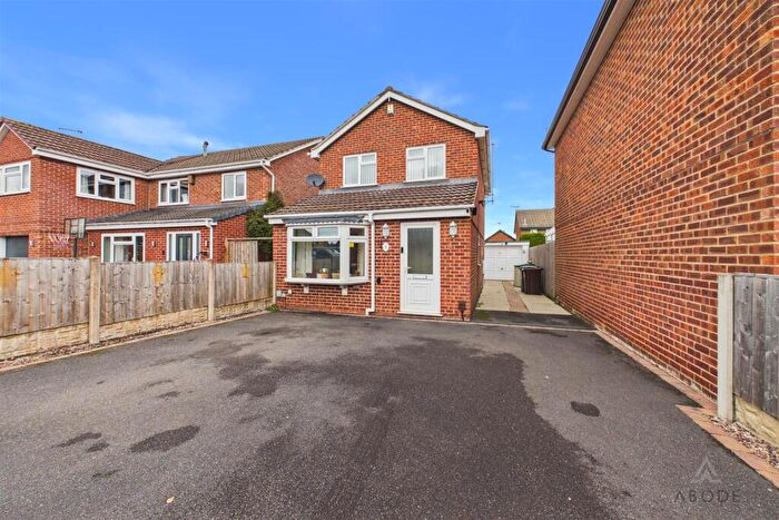 3 Bedroom Detached House For Sale In Denver Road, Mickleover, DE3