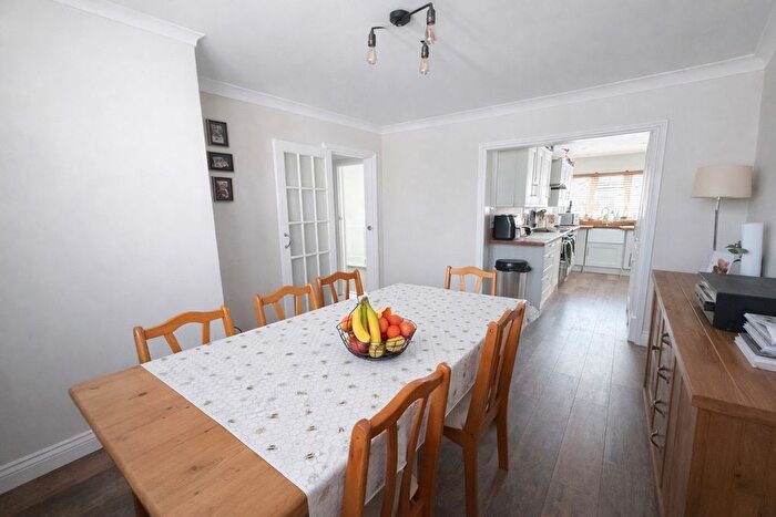 3 Bedroom Semi-Detached House For Sale In Burden Close, Swindon, SN3