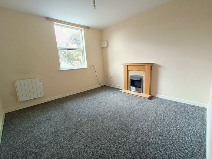 1 Bedroom Flat To Rent In Station Street, Kirkby-In-Ashfield, NG17