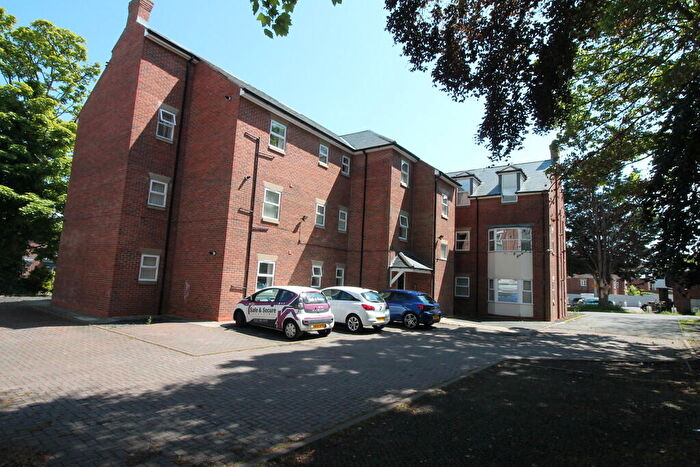 2 Bedroom Apartment To Rent In Montpelier House, Montpelier Terrace, Sunderland, SR2