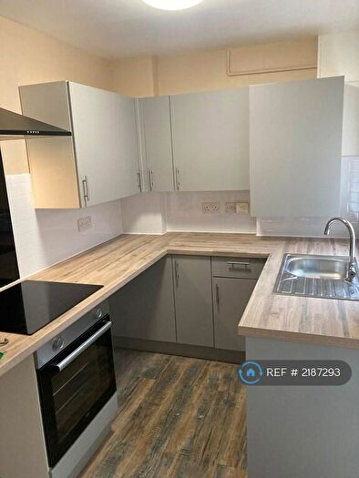 3 Bedroom Terraced House To Rent In New Street, Gloucester, GL1