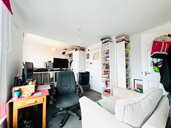 Studio To Rent In Devonshire Road, SE23