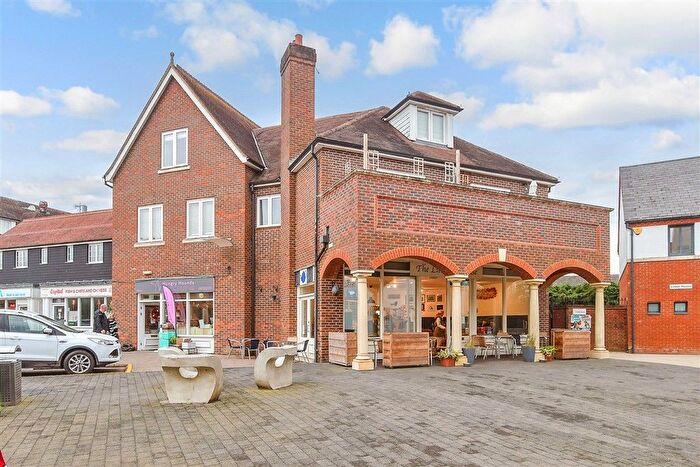 2 Bedroom Flat For Sale In Fairbank Road, Southwater, Horsham, West Sussex, RH13