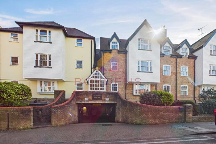2 Bedroom Apartment For Sale In St Peters Street, Colchester, CO1