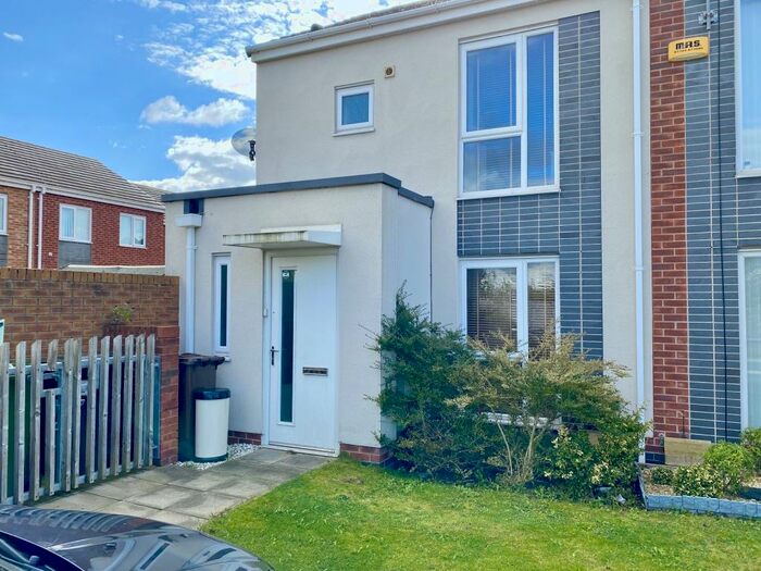 3 Bedroom Semi-Detached House To Rent In Eaton Drive, Southport, Merseyside., PR8