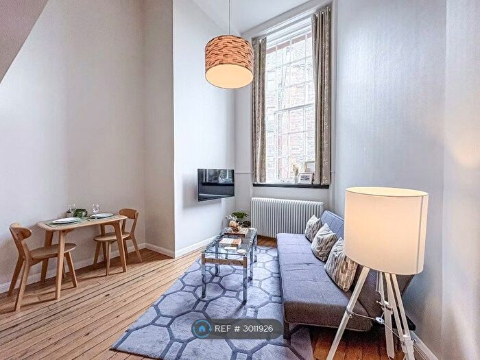 1 Bedroom Flat To Rent In Mcdonald Road, Edinburgh, EH7