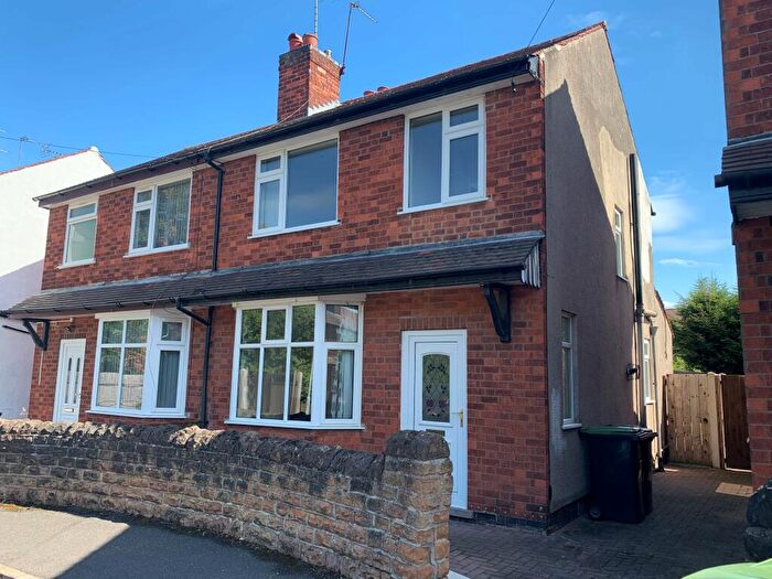 3 Bedroom Semi-Detached House To Rent In Carisbrooke Avenue, Beeston, NG9