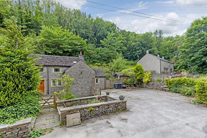 2 Bedroom Semi-Detached House For Sale In The Dale, Stoney Middleton, Hope Valley, S32