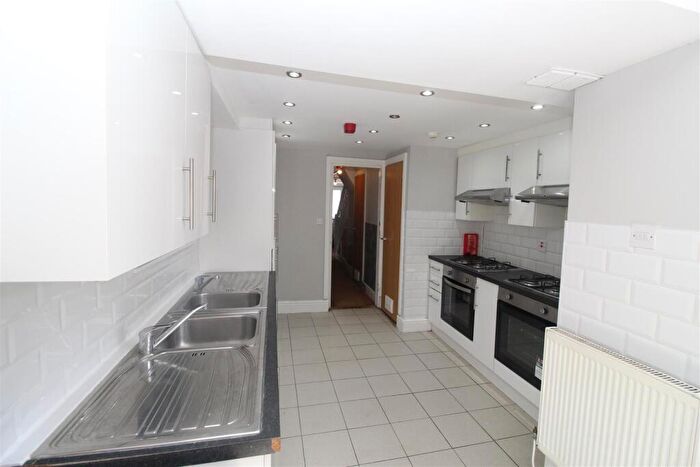 7 Bedroom House To Rent In Merthyr Street, Cathays, Cardiff, CF24