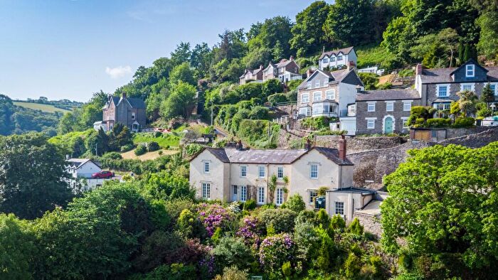 6 Bedroom Detached House For Sale In Lynway, Lynton, EX35