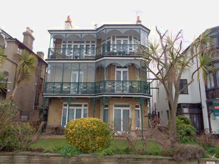 1 Bedroom Flat To Rent In Clifftown Parade, Southend-On-Sea, SS1