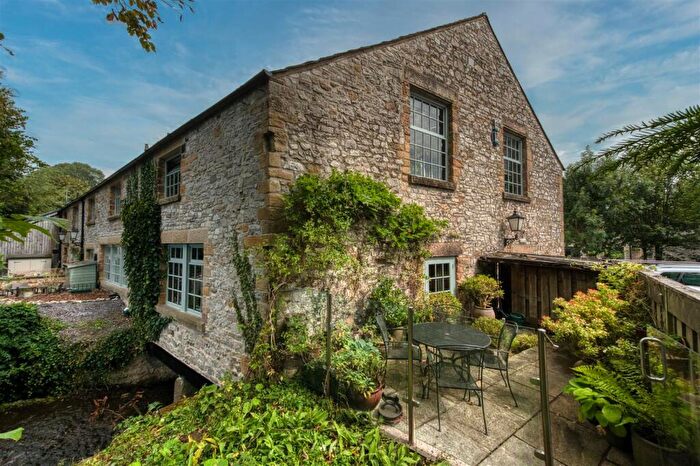 3 Bedroom Apartment For Sale In Smiths Lane, Bakewell, DE45