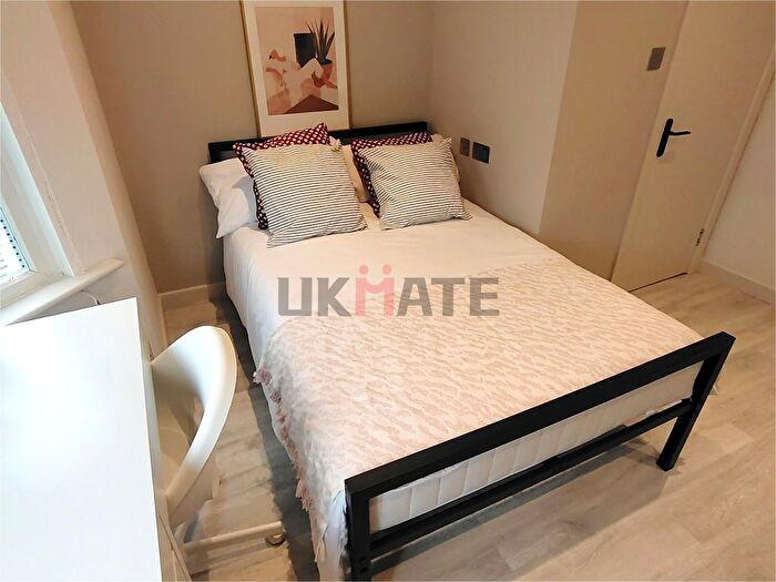 1 Bedroom Property To Rent In Villiers Road, Kingston Upon Thames, KT1