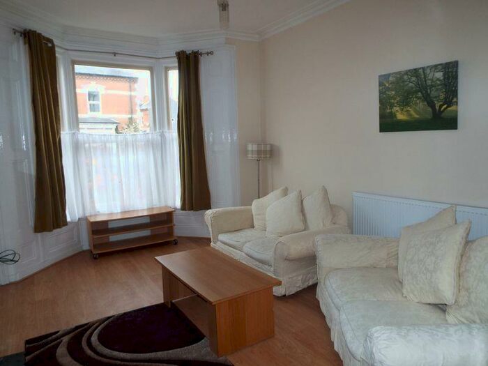 2 Bedroom Apartment To Rent In Bournbrook Road, Selly Oak, Birmingham, B29