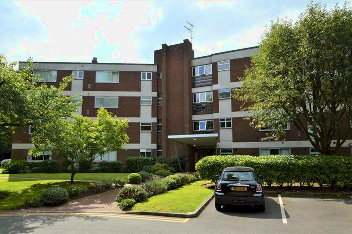 3 Bedroom Apartment To Rent In Petersham Place, Richmond Hill Road, Edgbaston, B15