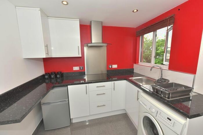 Studio To Rent In Penshurst Road, Thornton Heath, CR7