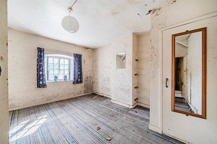 2 Bedroom End Of Terrace House For Sale In East Street, Corfe Castle, Wareham, BH20 - Photo 6