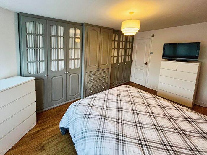 4 Bedroom Detached House For Sale In Waterslea Drive, Heaton, BL1