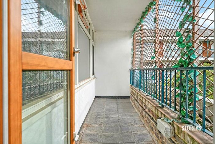 2 Bedroom Apartment To Rent In Royal College Street, Camden, London, NW1
