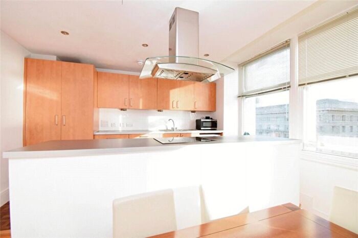 2 Bedroom Apartment To Rent In Water Street, City Centre, Liverpool, L3